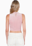 Blusa corta de tela suave y con cuello halter color rosado para mujer - Flashy