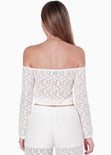 Blusa corta manga larga de encaje con escote off shoulder color blanco, marfil para mujer - Flashy