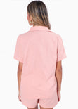 Blusa de botones tipo lino manga corta color rosado para mujer - Flashy
