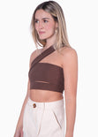 Crop top strapless con cut out y cargadera en diagonal color café para mujer - Flashy