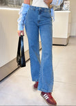 Jean tiro medio silueta wide leg lavado más claro  color azul para mujer - Flashy