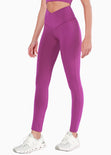 Legging deportivo con cruce en pretina color magenta para mujer - Flashy