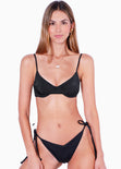 Panty de vestido de baño con la pretina en v y anudados en costados color negro para mujer - Flashy