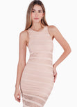 Vestido largo de malla tejida, sin mangas y con cuello halter color beige para mujer - Flashy
