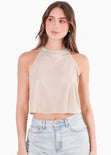 Blusa corta cuello halter con anudado y abertura en espalda color beige para mujer - Flashy