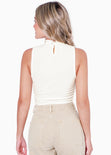 Blusa corta de tela suave y con cuello halter color blanco, marfil para mujer - Flashy