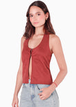 Blusa cuello halter con broches en escote color vino para mujer - Flashy