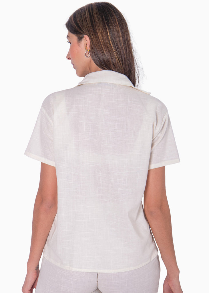 Blusa de botones manga corta color marfil, blanco para mujer - Flashy
