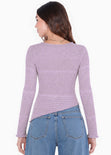 Blusa en encaje con manga campana y ruedo asimétrico - SEGOVIA.LILA