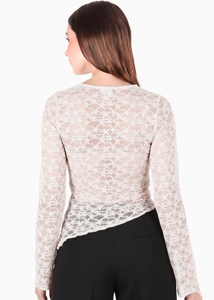 Blusa en encaje con manga campana y ruedo asimetrico - SEGOVIA.VAINILLA