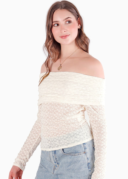 Blusa encaje off shoulder con recogidos en fajón - MANZANA
