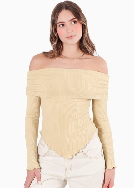 Blusa escote campesino con recogido en fajon - ANTURIO.AMARILLO