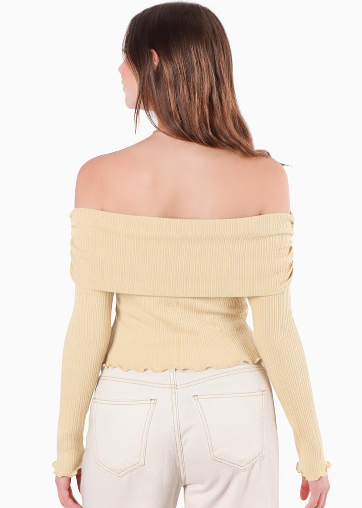 Blusa escote campesino con recogido en fajon - ANTURIO.AMARILLO