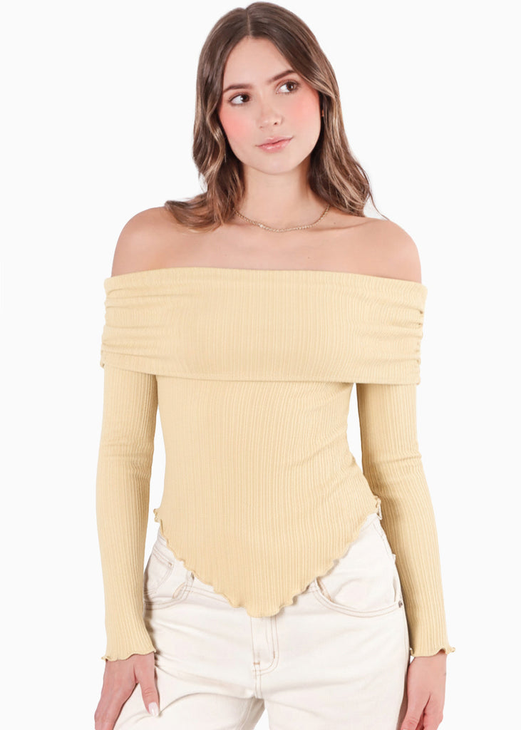 Blusa escote campesino con recogido en fajon - ANTURIO.AMARILLO