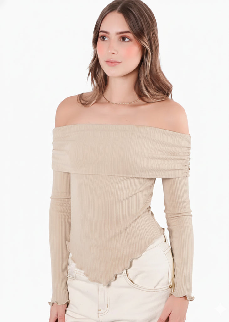 Blusa escote campesino con recogido en fajon - ANTURIO.BEIGE