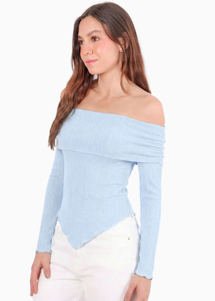 Blusa escote campesino con recogido en fajon - ANTURIO.SKY