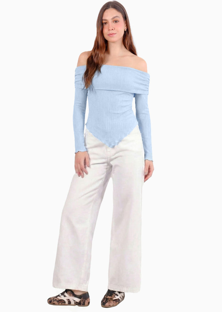 Blusa escote campesino con recogido en fajon - ANTURIO.SKY