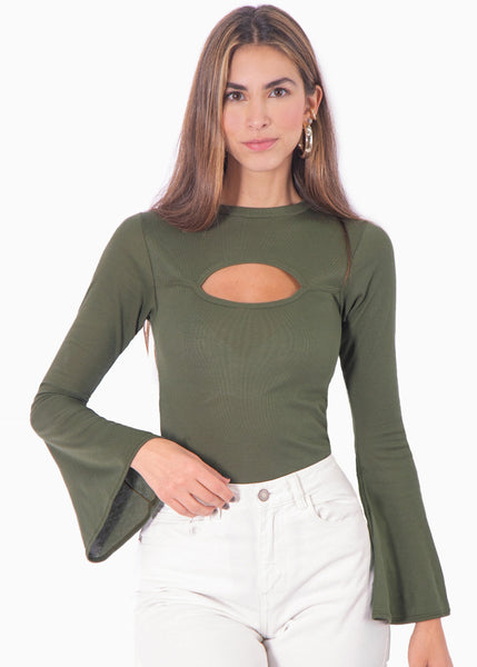 Blusa manga larga con abertura cut out en escote - LOVETTA