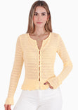 Blusa manga larga con botones de color amarillo - TERESINA