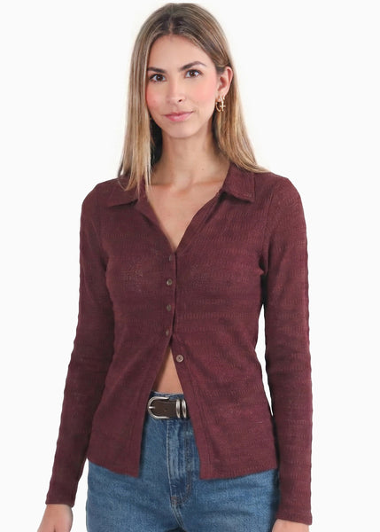 Blusa manga larga con botones y cuello - BELKY.UVA