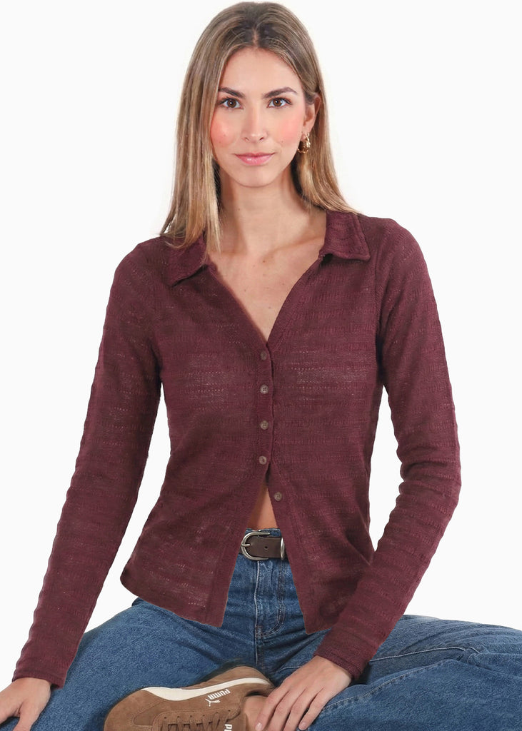 Blusa manga larga con botones y cuello - BELKY.UVA