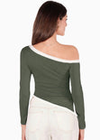 Blusa manga larga con cortes en contraste y abertura en costado - ORELIS.VERDE