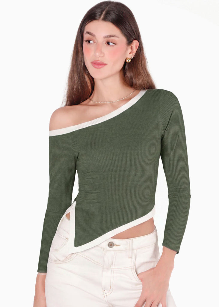 Blusa manga larga con cortes en contraste y abertura en costado - ORELIS.VERDE