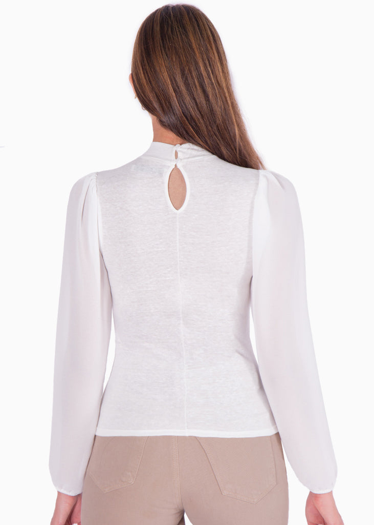 Blusa manga larga con cuello alto y recogido en mangas color marfil, blanco para mujer - Flashy