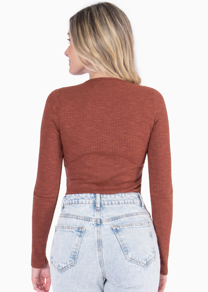 Blusa manga larga con cut out en el escote - MOIRA