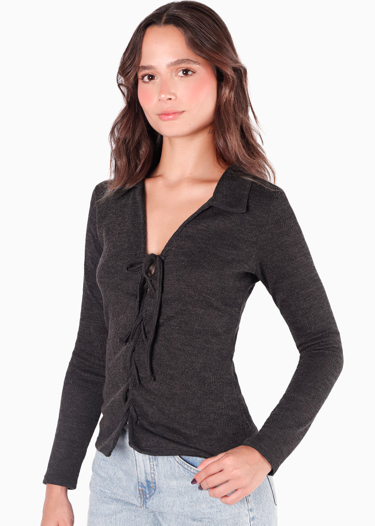 Blusa manga larga con entrelazado en delantero color negro para mujer - Flashy