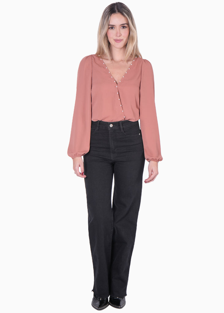 Blusa manga larga con escote cruzado y perlas - ILONA