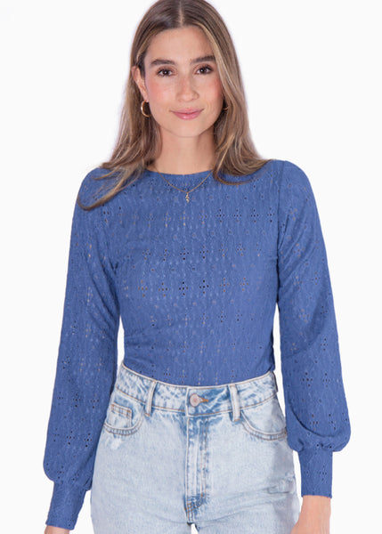 Blusa manga larga en ojalillo y mangas englobadas color azul para mujer - Flashy