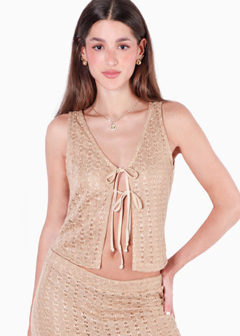 Blusa sin mangas con anudado en frente y abertura color dorado para mujer - Flashy