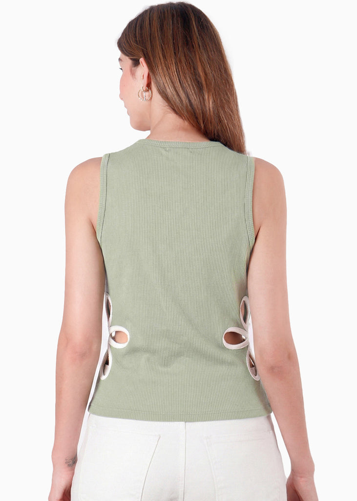 Blusa Tank Top con diseño flores en contraste - MENTA.VERDE