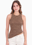 Blusa tanktop asimétrica de color café - MARESIA
