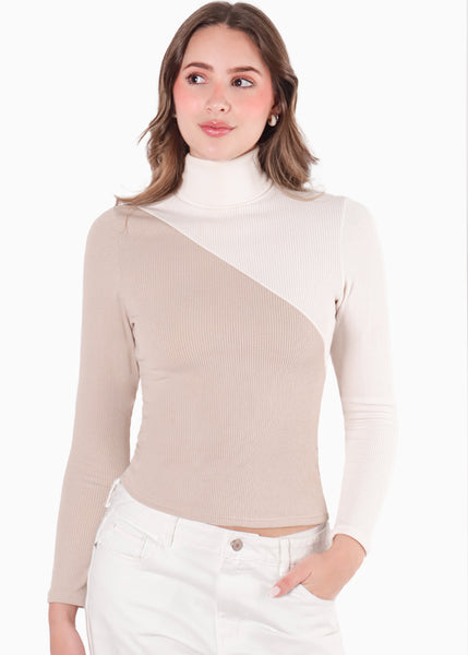 Blusa tipo buso cuello tortuga bloque color color beige para mujer - Flashy