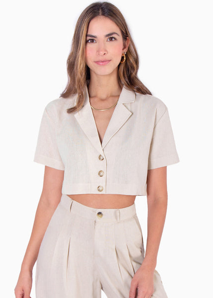 Blusa tipo sastre corto de lino manga corta con cuello y botones color beige para mujer - Flashy