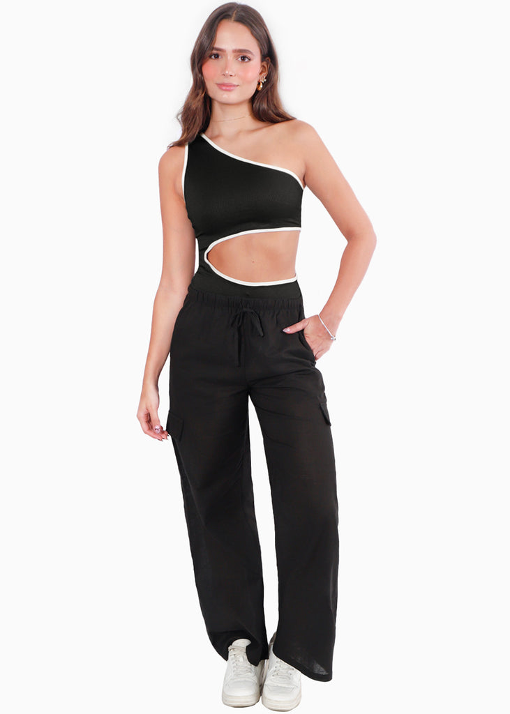 Body de un solo hombro con sesgos y abertura en costado color blanco, negro para mujer - Flashy