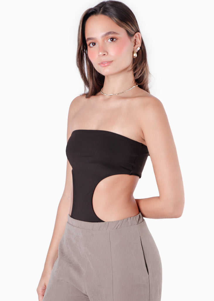 Body strapless con abertura en costados color negro para mujer - Flashy