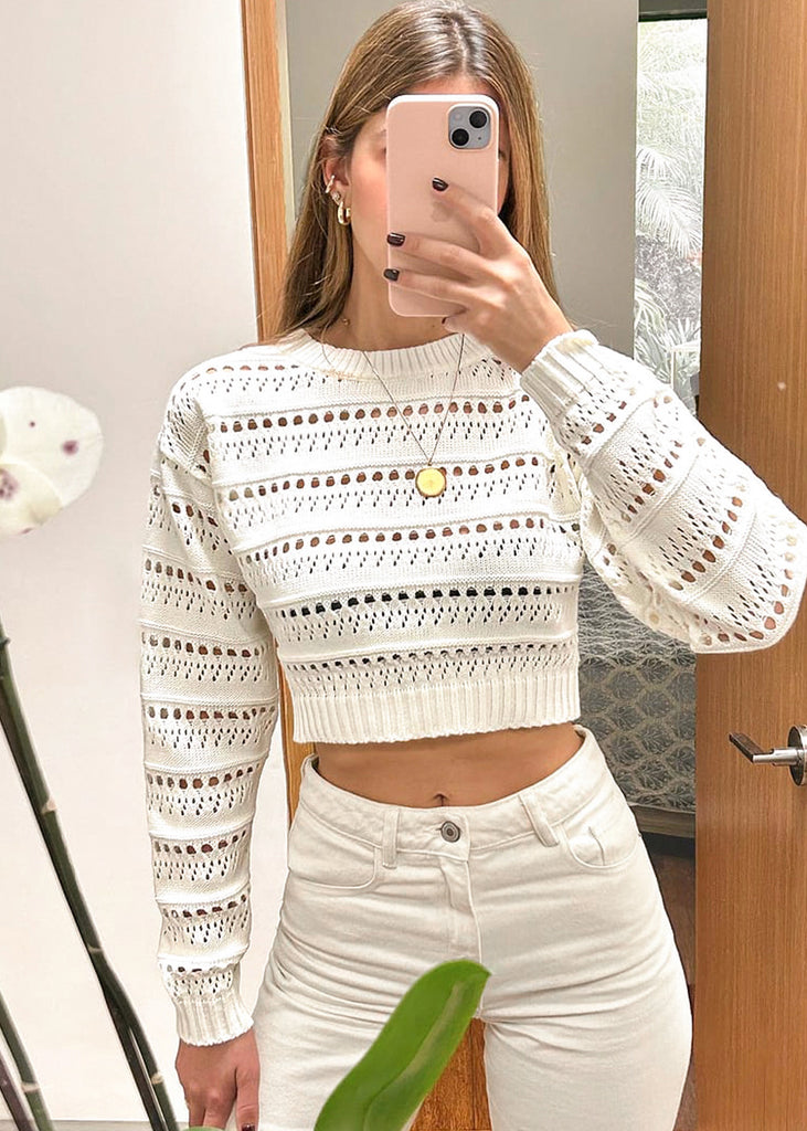 Buzo crop tejido desagujado color blanco, marfil para mujer - Flashy