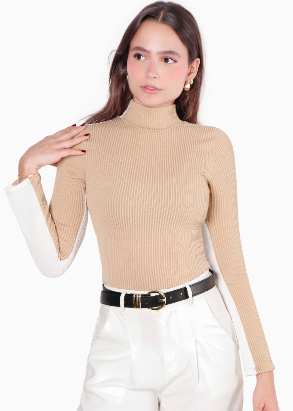 Buzo Cuello Tortuga Color Beige HOPE