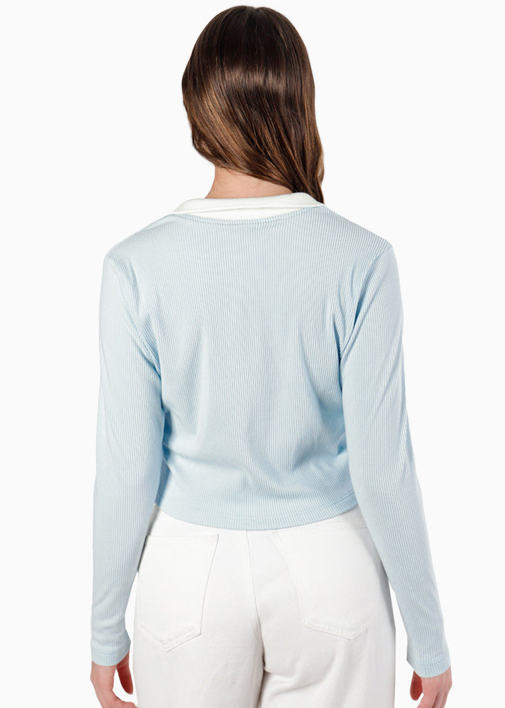 Buzo tipo polo con cuello en contraste - KIMORA.AZUL