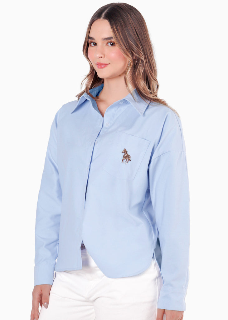 Camisa manga larga con cuello y perilla bordado en bolsillo color azul para mujer - Flashy