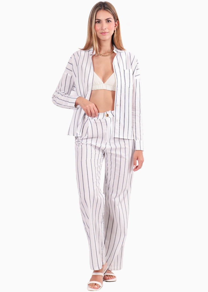 Camisa manga larga tipo lino con botones y rayas color blanco, marfil para mujer - Flashy