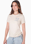 Camiseta con bordado "Palm Dreams" color beige para mujer - Flashy