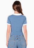 Camiseta con cuello y puños en contraste de color azul - IGUAZU