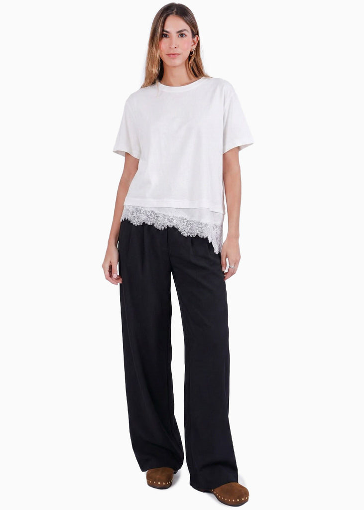 Camiseta con detalle de encaje - CELAYA