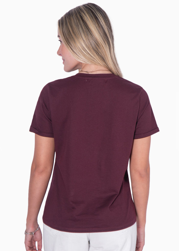 Camiseta con estampado "Dream" y rosas color vino para mujer - Flashy