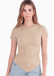 Camiseta con frente en largo en punta - CHICAGO.BEIGE