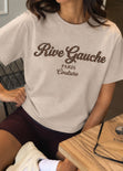 Camiseta con silueta semi oversize y con texto gráfico estampado - MANZANILLA